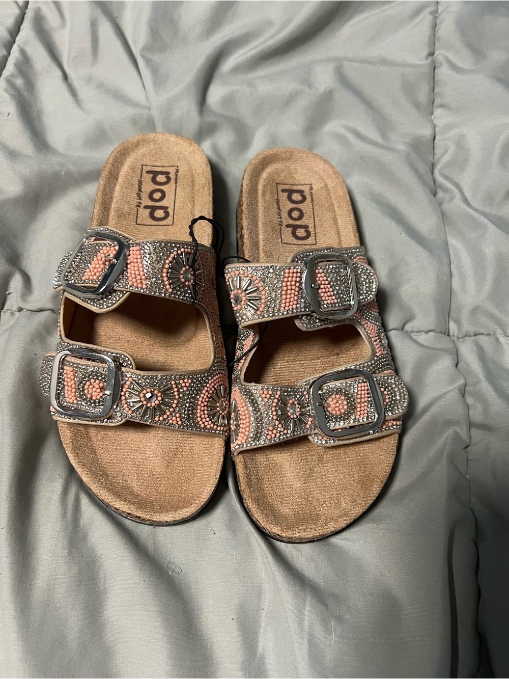 Women’s sandals